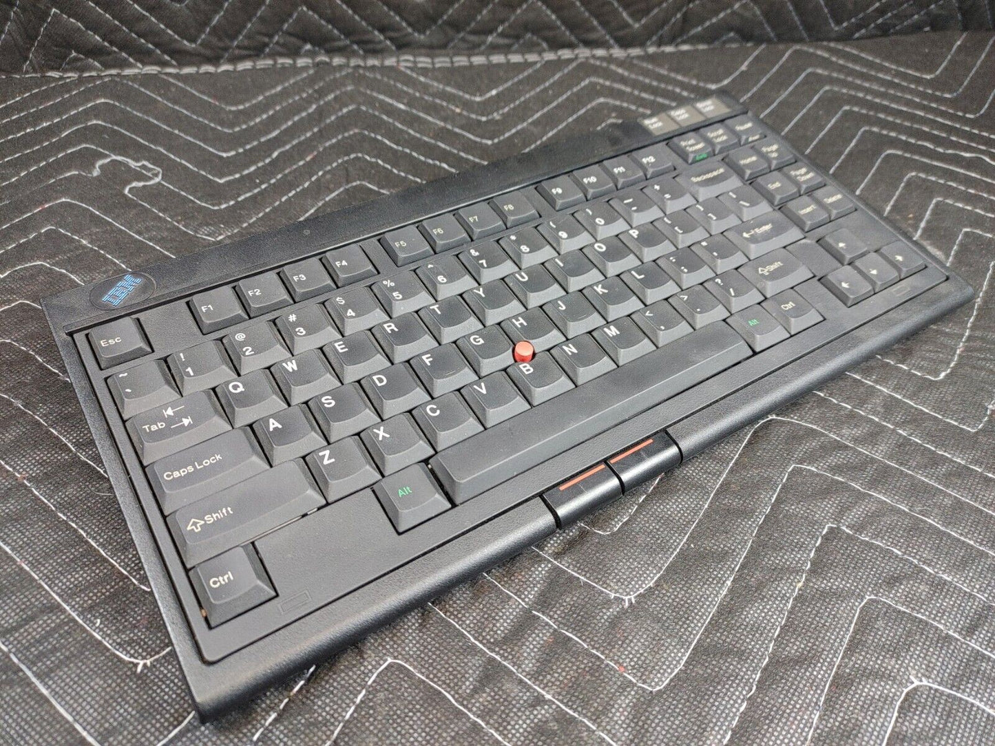 IBM Model M4-1 Compact Keyboard with 2 Button Trackpoint and Original PS/2 Cable