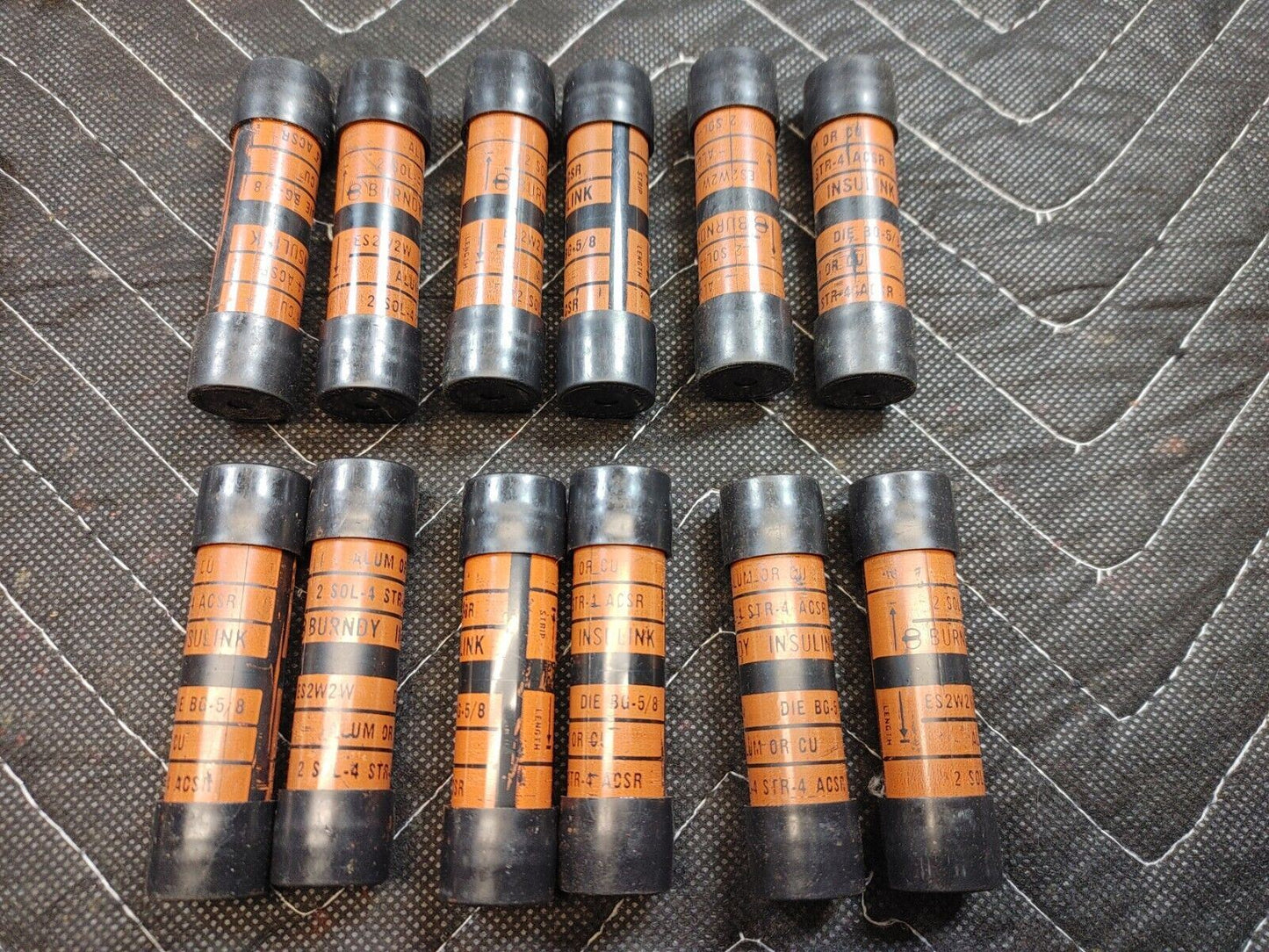 Lot Of (12) Burndy Insulink ES2W2W 169170 Compression Sleeve NOS