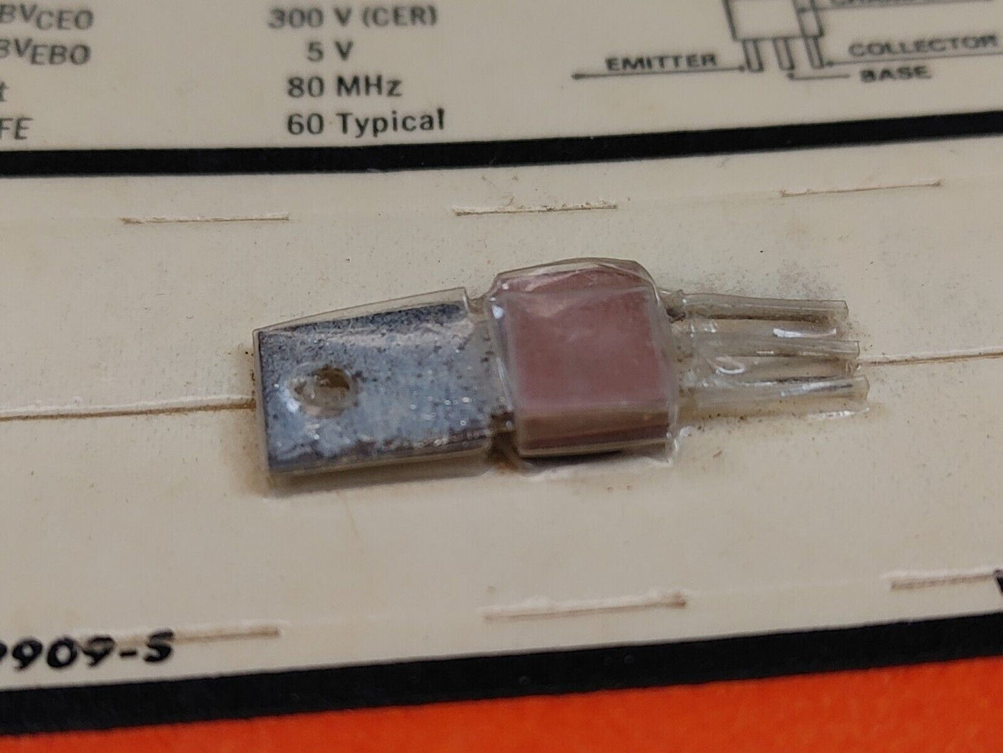 GE-27 NPN Silicon High Voltage Video Output Transistor