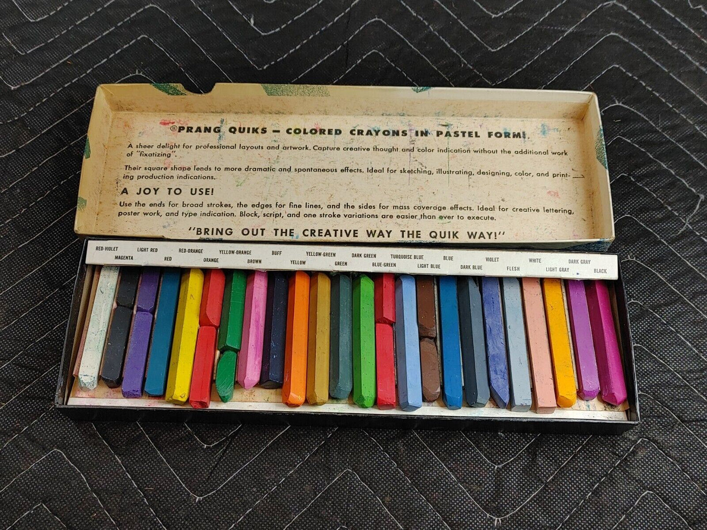 Vintage Prang Quiks 24 layout sticks Pastels No.2424