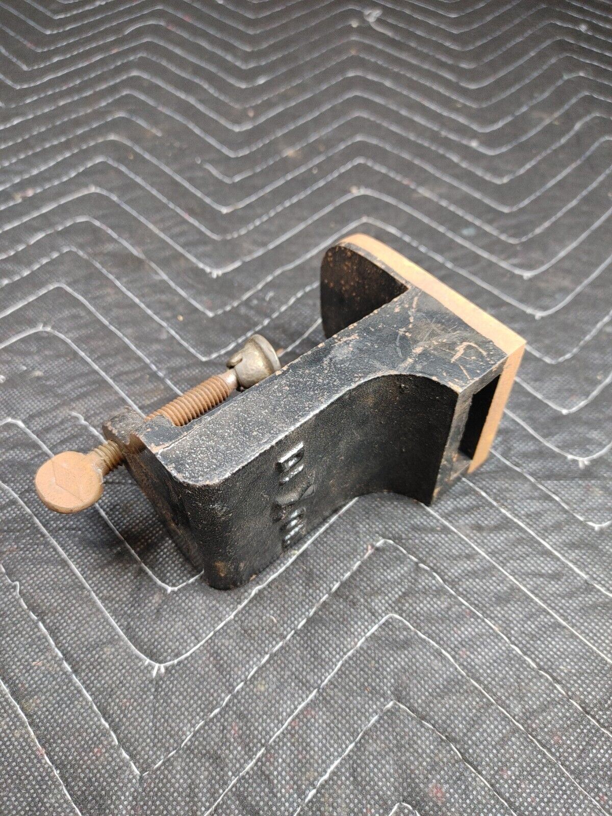 DIXON Bench Mount Pin Cast Iron Anvil Vise Jewelers Metal Shaping Mount