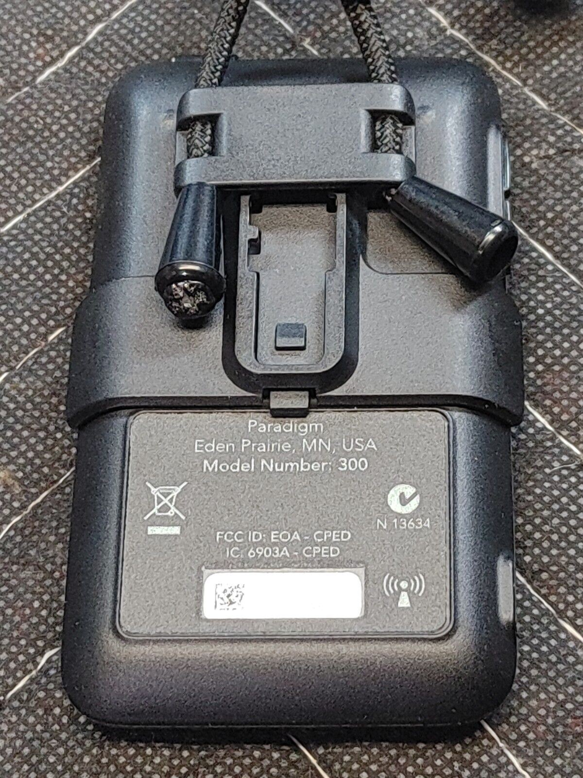 Surflink Cru Starkey SurfLink Mobile 2 Hearing Aid Streaming Device Model 300 – ineedths