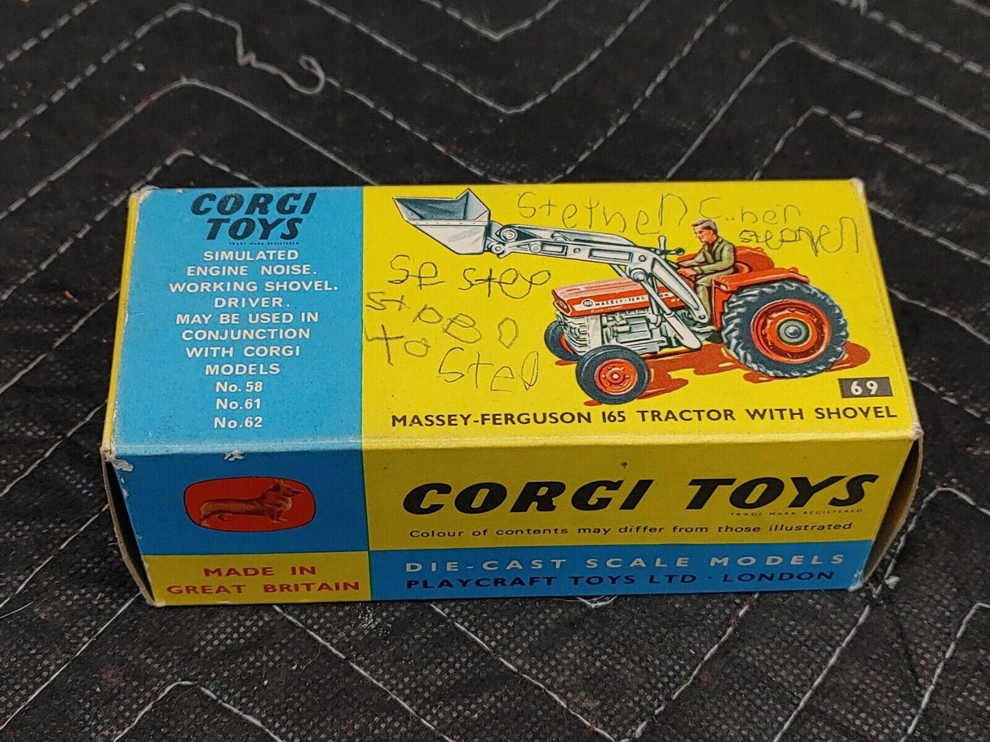 Vintage Corgi #69 Massey Ferguson 165 Tractor w/loader-Diecast Red/White 1:43