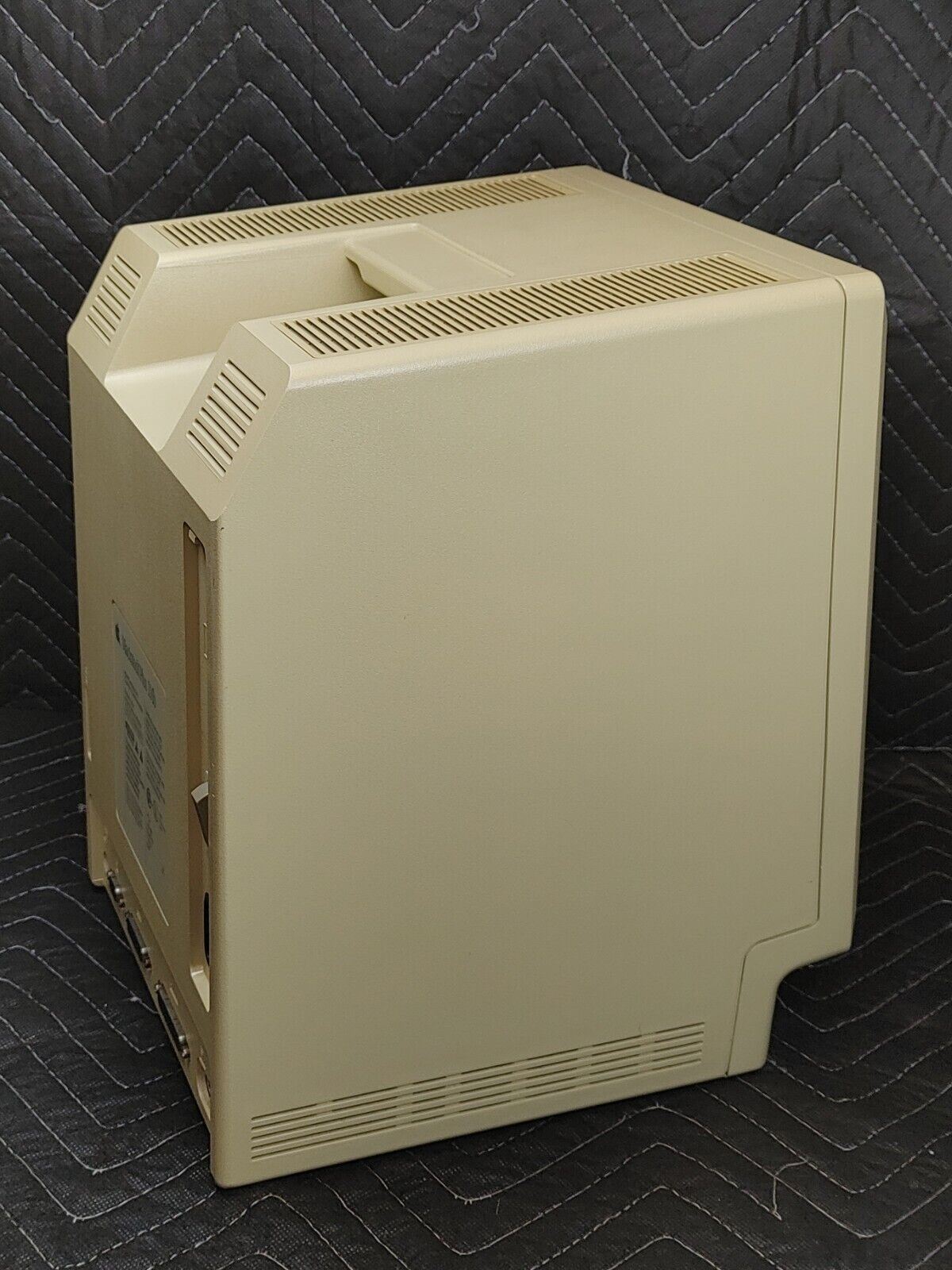 Vintage Apple Macintosh Plus 1MB M0001A Computer