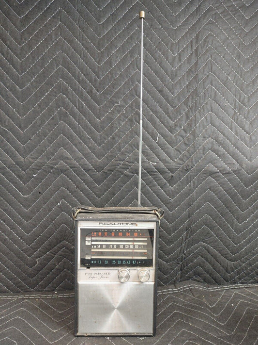 Vintage Realtone 3002 10 Transistor 3 Band Radio 604 - FM AM MB MultiBand