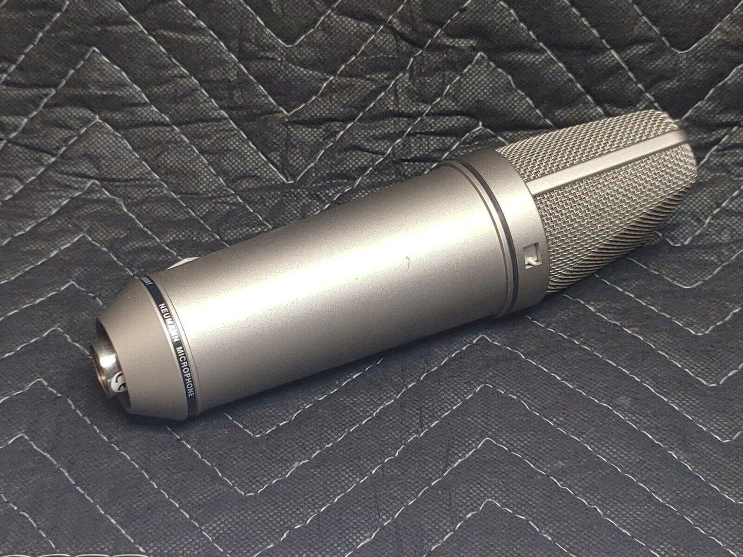 Neumann U 87 AI Condenser Microphone - Silver