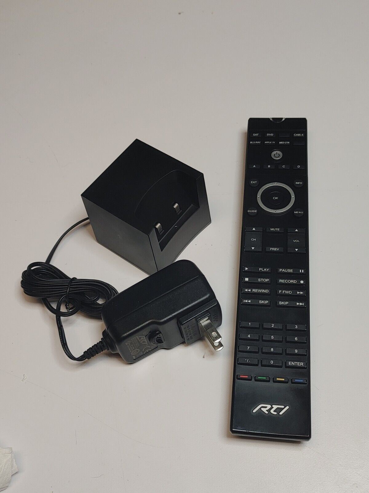 RTI T1-B+ Universal Remote with Dock