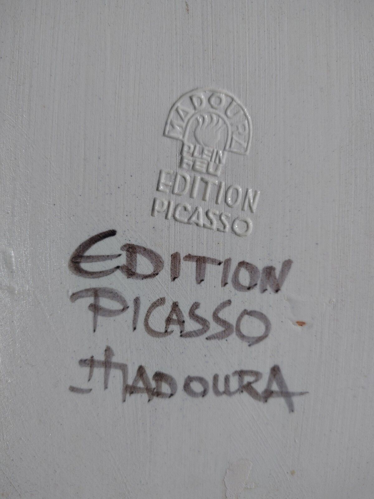 Pablo Picasso, Visage gris (Grey Face), Madoura 1953 A.R. 206 - ** Read **