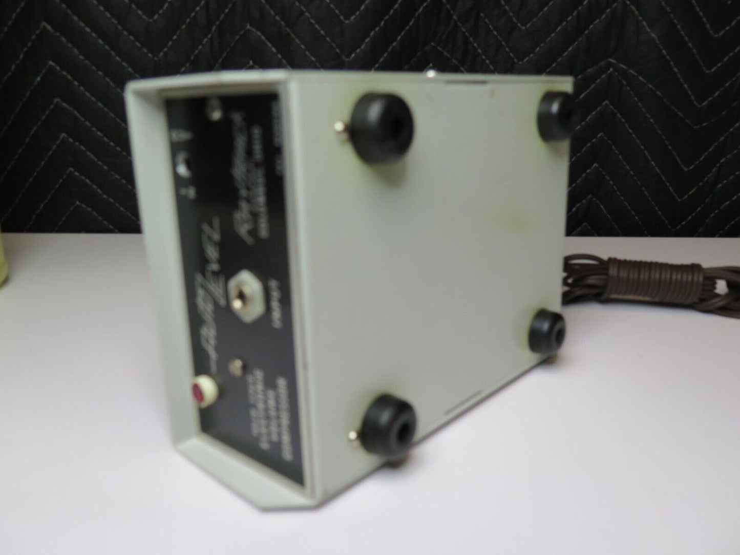 Raytrack Auto Level Solid State Volume Compressor - Model AL 2-CG - Ham Radio