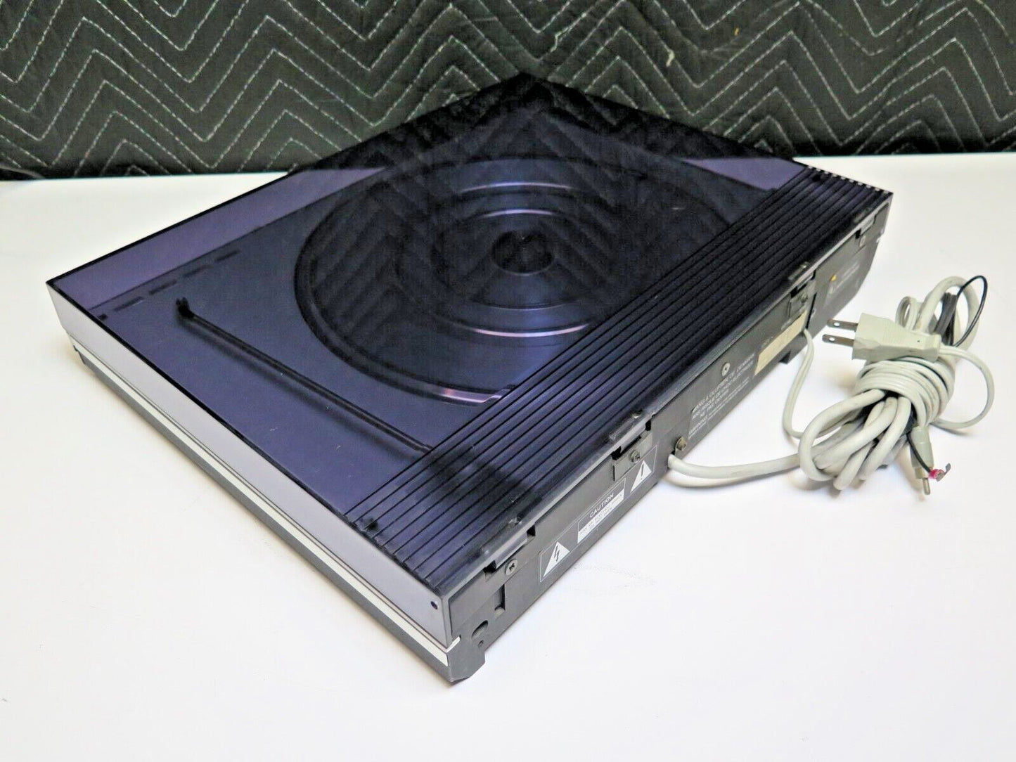 BANG AND OLUFSEN Beogram 2000 Turntable w/ MMC 5 cartridge, Type 5823 - BO B&O