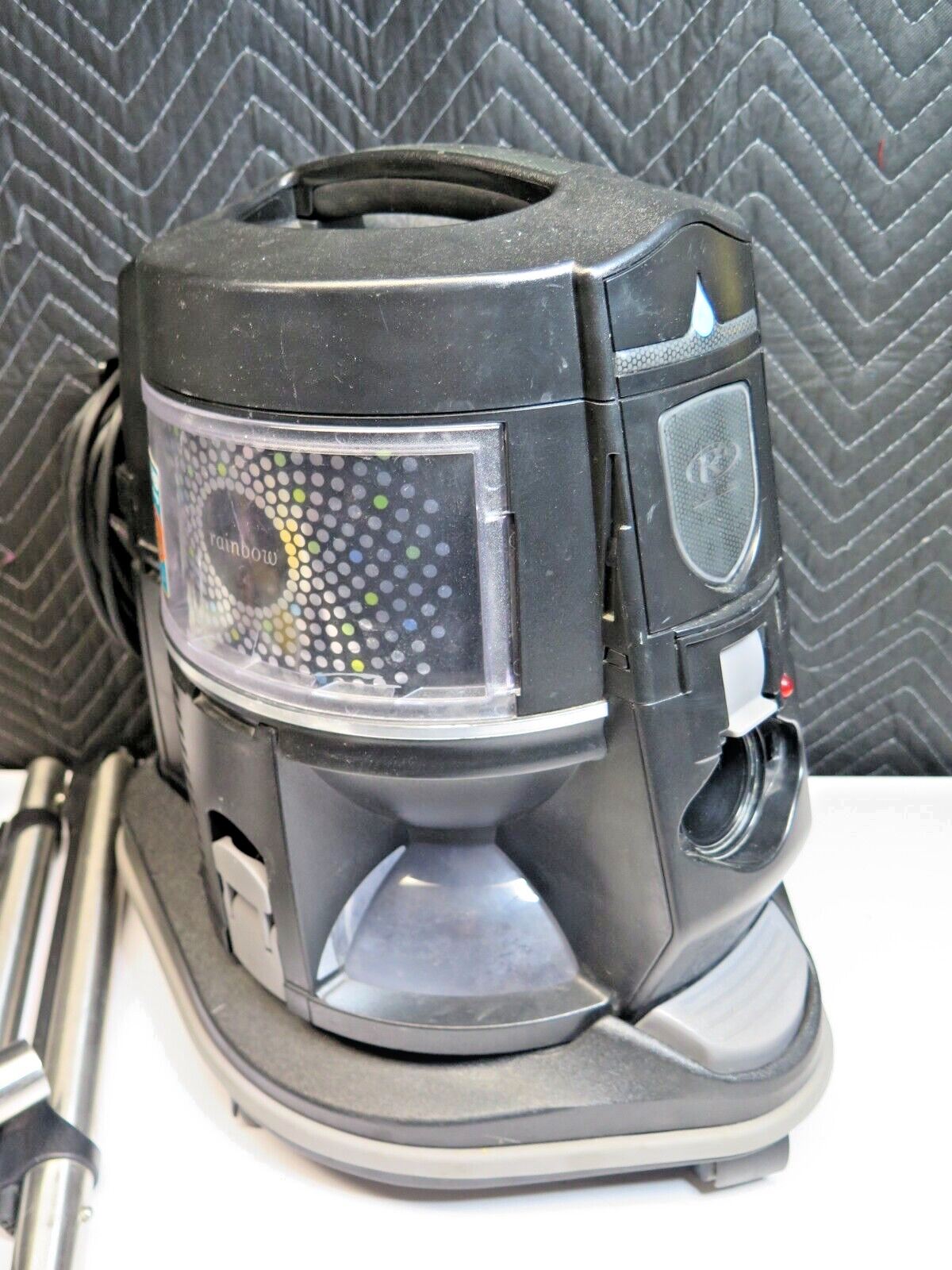 Rainbow E2 E-2 HEPA BLUE LED 2 Speed Vacuum Cleaner w/ new HEPA filter installed