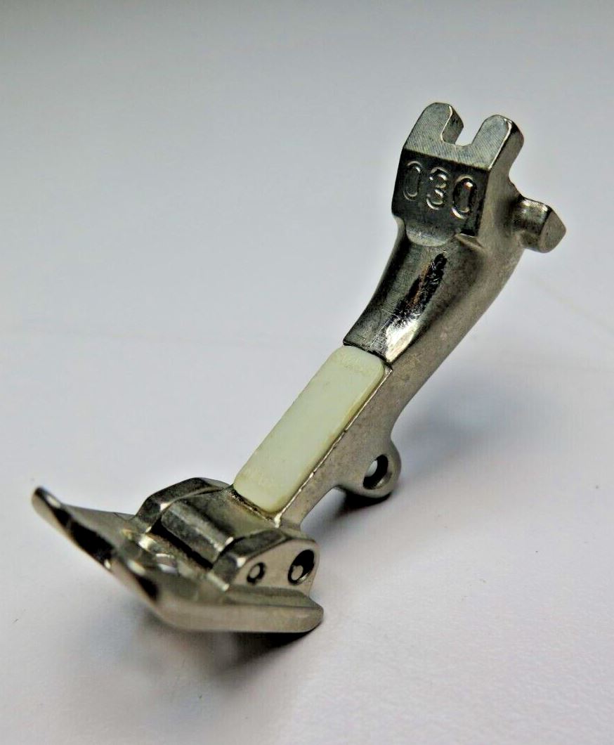 Genuine Bernina Sewing Machine Old Style Embroidery Presser Foot #030