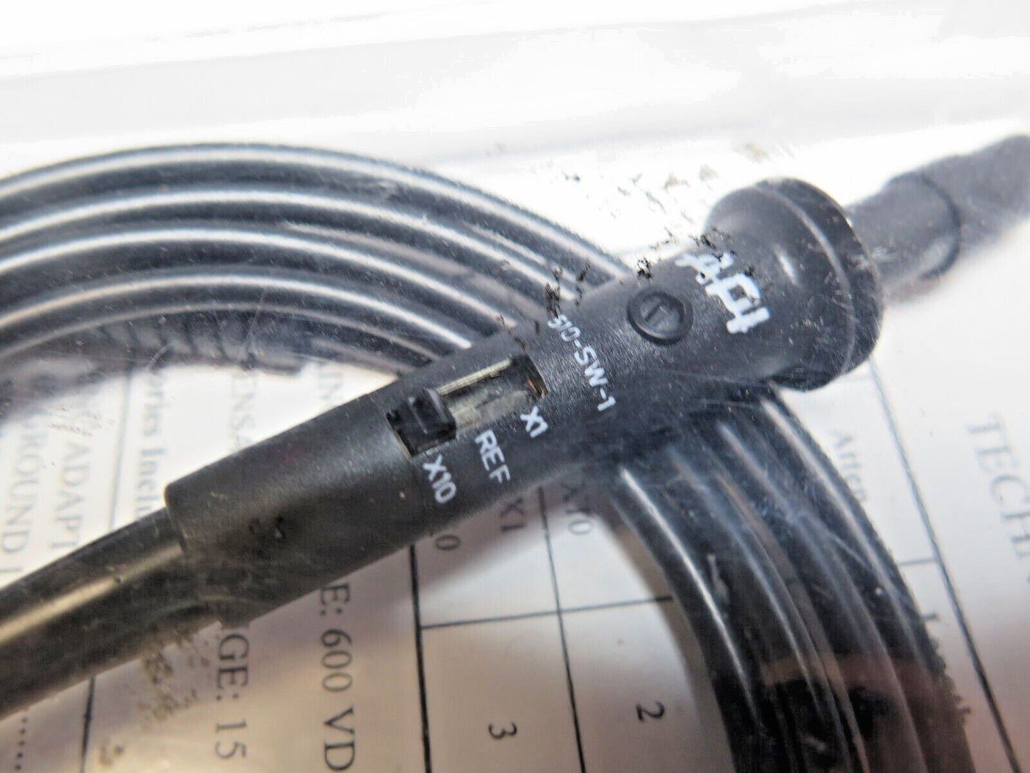 AVEX API 510-SW-1 Probe Test Lead X1 Ref X10