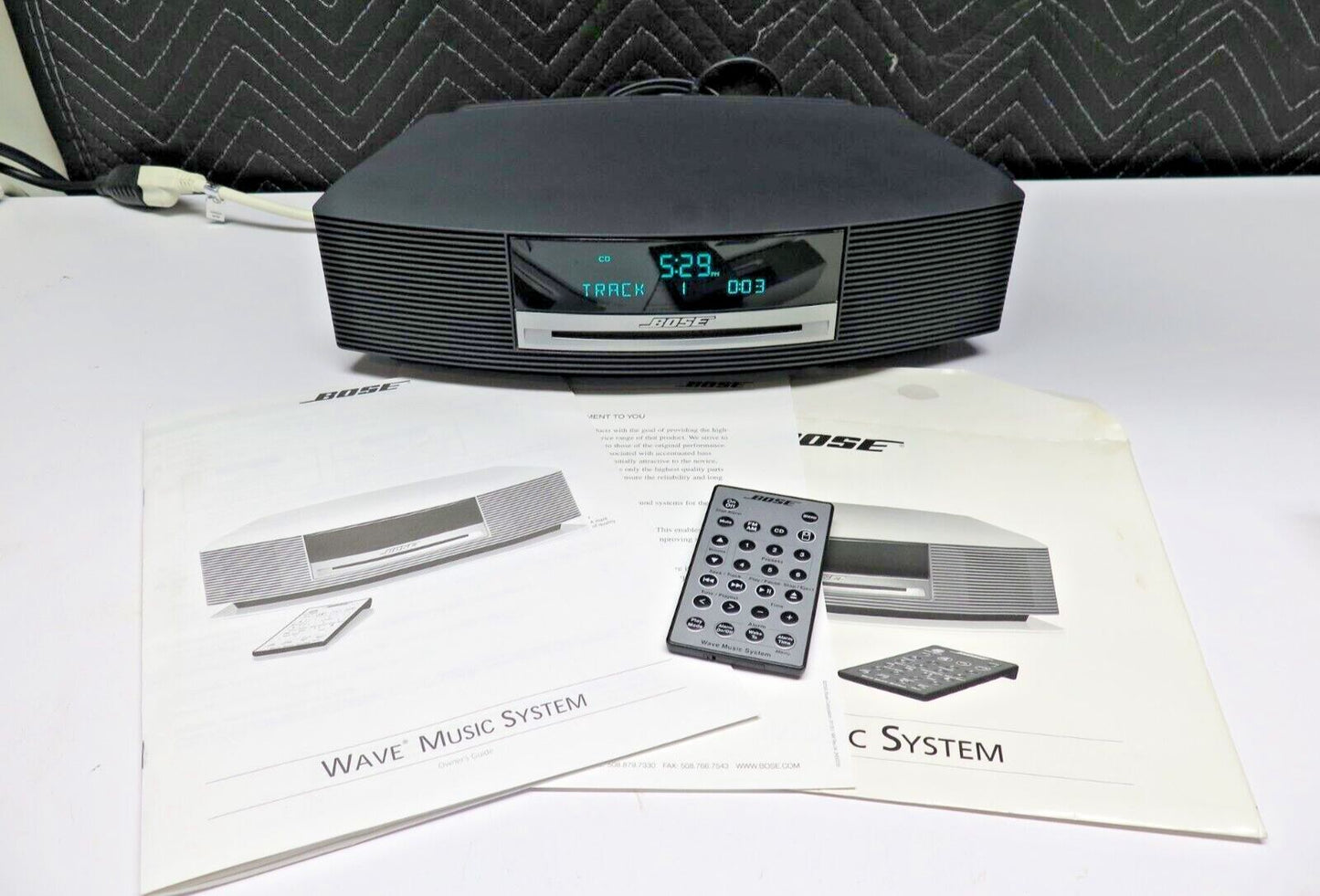 Bose Speaker Wave Music System CD Player w Remote Gray (AWRCC1) - Serviced