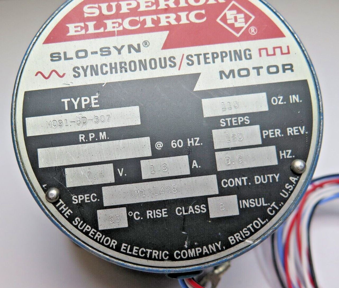 SUPERIOR ELECTRIC SLOSYN SYNCHRONOUS/STEPPING MOTOR M091BD307 ineedths