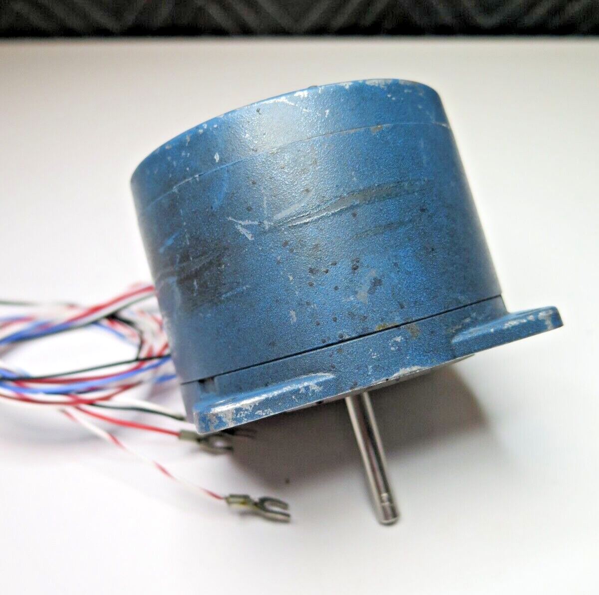 SUPERIOR ELECTRIC SLO-SYN SYNCHRONOUS/STEPPING MOTOR M091-BD-307