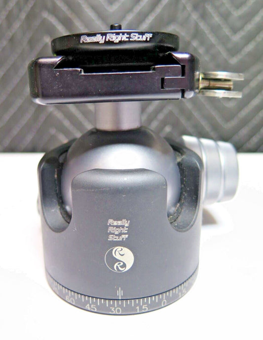 LN Really Right Stuff RRS BH-55 Ball Head w/B2-LR 60mm Lever Quick-Release Clamp