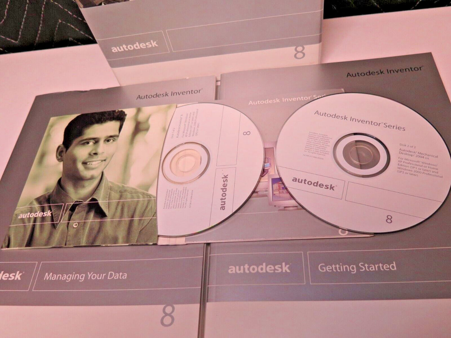 AUTODESK Inventor Series 8 Software & Manuals for WINDOWS w/ Install Keys