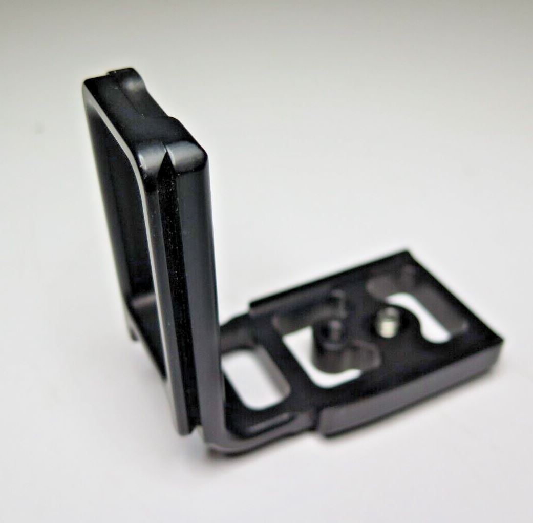 Kirk Enterprises BL-D70s L Bracket for Nikon D70, D70S Camera Body