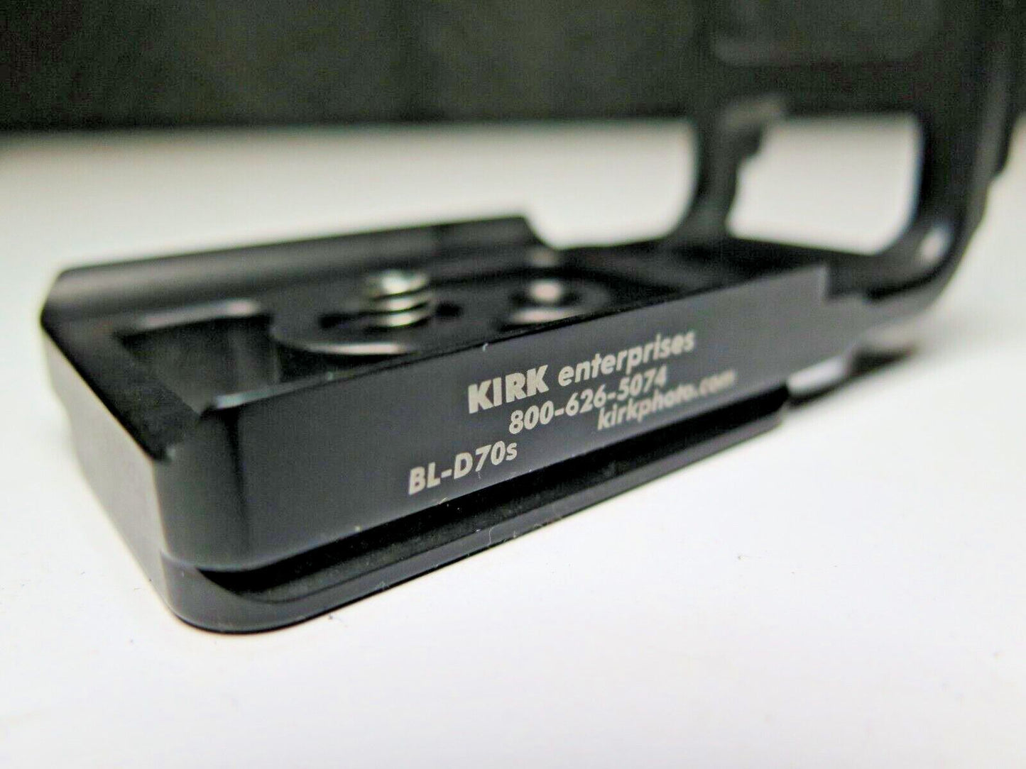 Kirk Enterprises BL-D70s L Bracket for Nikon D70, D70S Camera Body