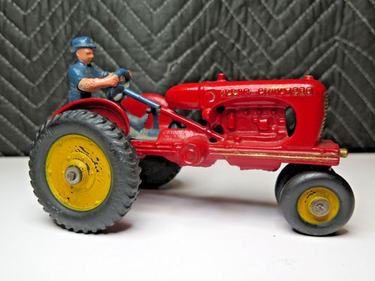 VINTAGE HUBLEY TOYS CAST IRON ALLIS-CHALMERS TRACTOR - USA