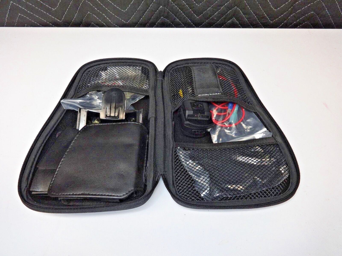 Valentine One V1 Radar Detector w/ mount, power and travel case