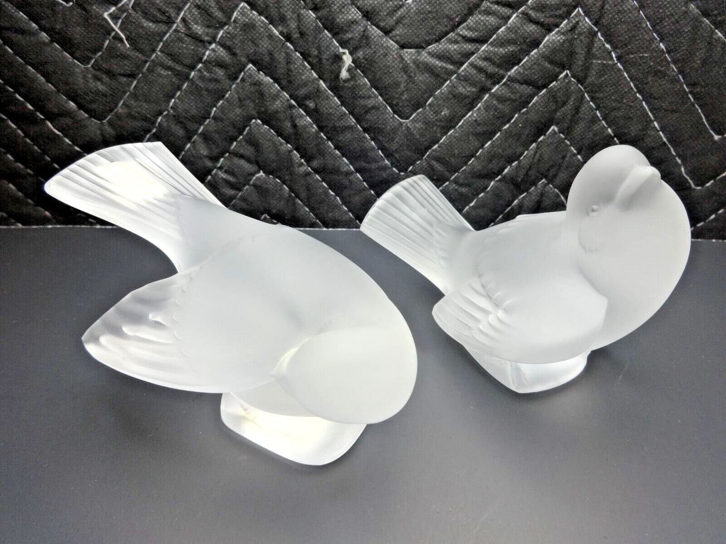 Pair of LALIQUE Sparrows Frosted Crystal Birds Figurines France Signed w/ Tags