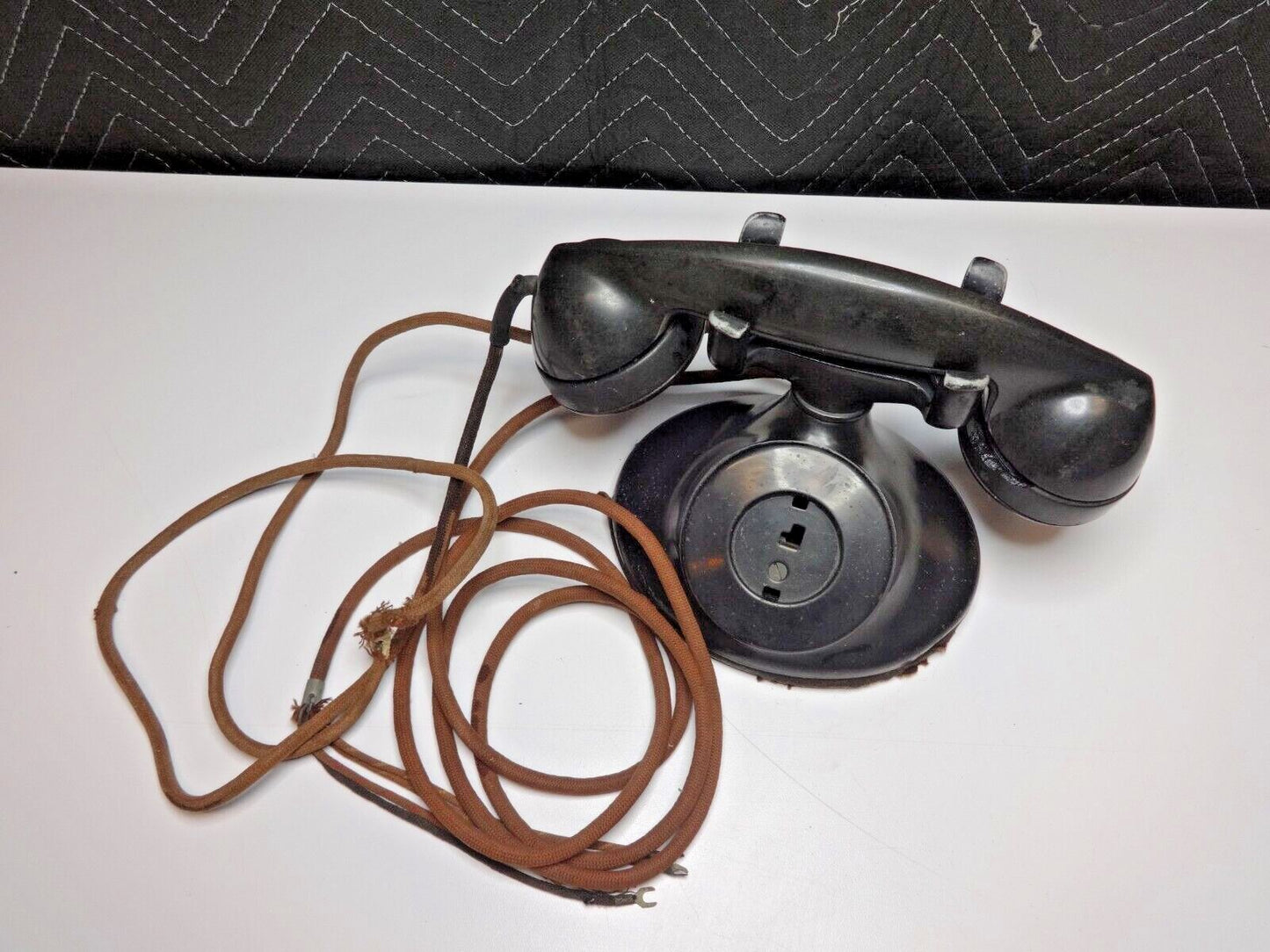 1930's WESTERN ELECTRIC DESK TELEPHONE D1 BASE F1 HANDSET TABLE TOP -  NO DIAL