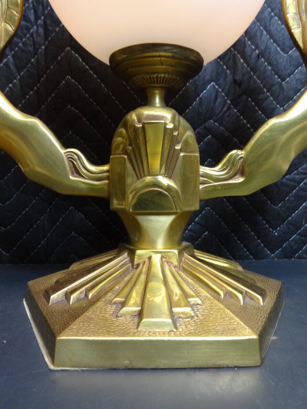 Art Deco Bronze Eagle w/ Pegasus Wings around Globe Accent Lamp - ARTA Paris