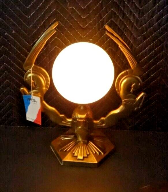 Art Deco Bronze Eagle w/ Pegasus Wings around Globe Accent Lamp - ARTA Paris