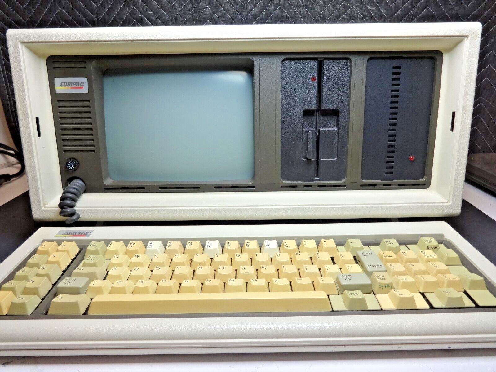 Vintage COMPAQ PLUS Model 101709 Portable Desktop Computer Laptop Part ...