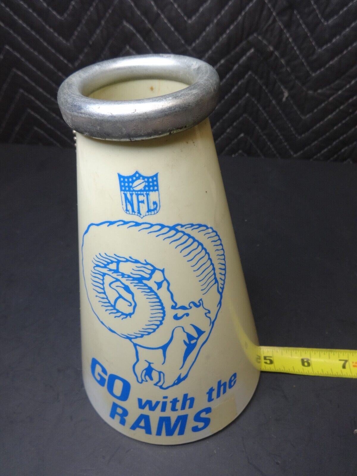 VINTAGE 1960'S NFL SOUVENIR LOS ANGELES GO WITH THE RAMS MEGAPHONE YELL-A-PHONE