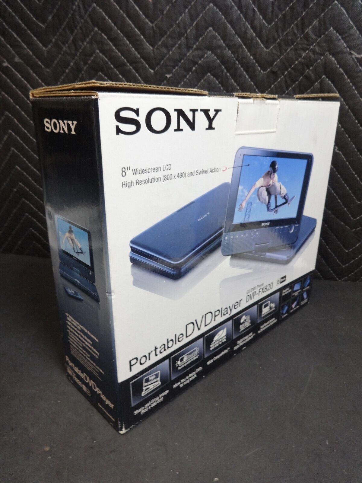 Sony DVP-FX820 Portable DVD & CD Player 8" LCD Widescreen Swivel & Flip screen