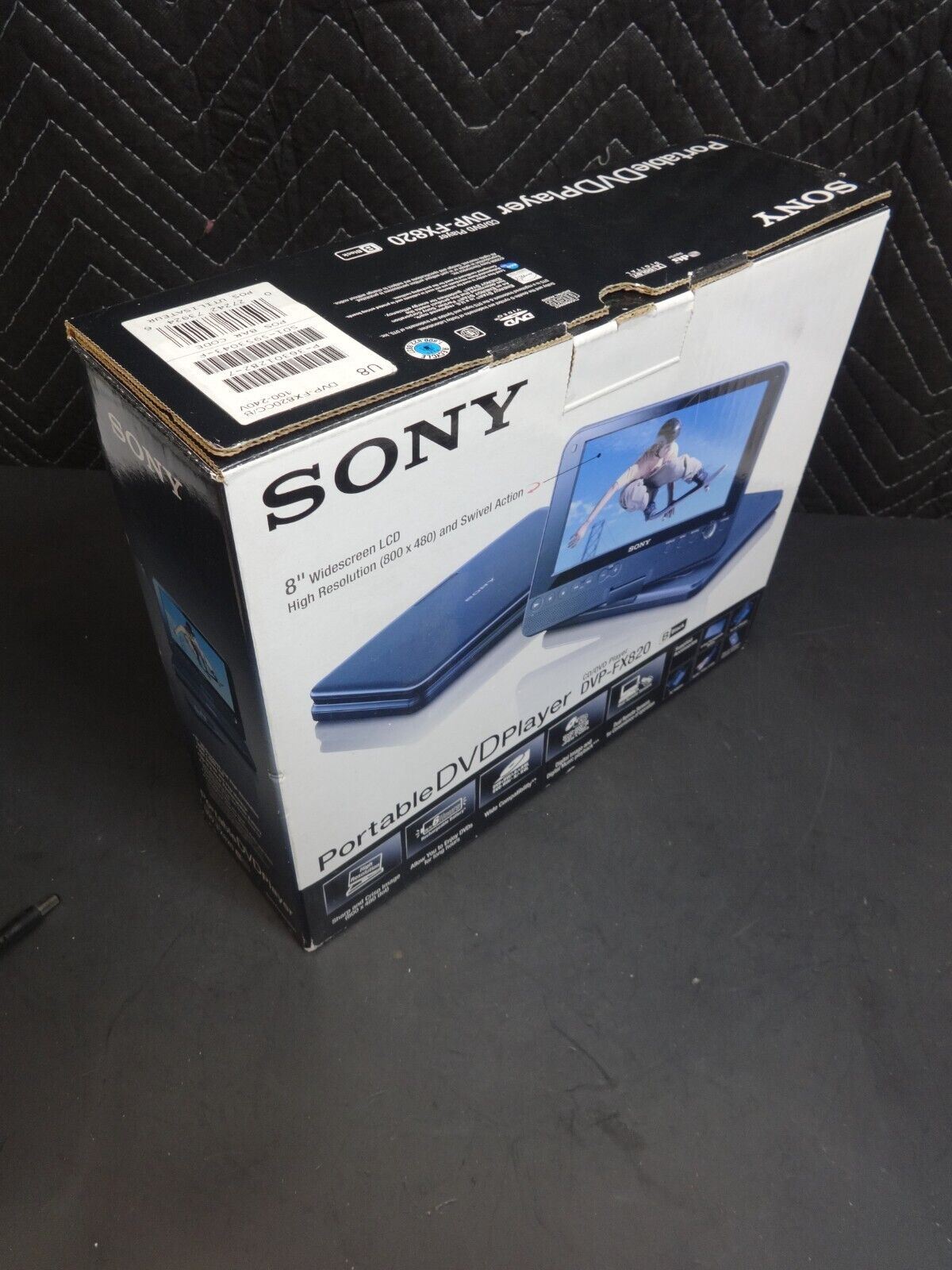 Sony DVP-FX820 Portable DVD & CD Player 8" LCD Widescreen Swivel & Flip screen