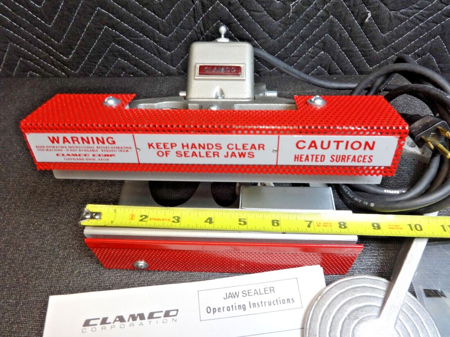 Clamco Sealer 240b 1" Bar Bench Mounted w/ Foot Control