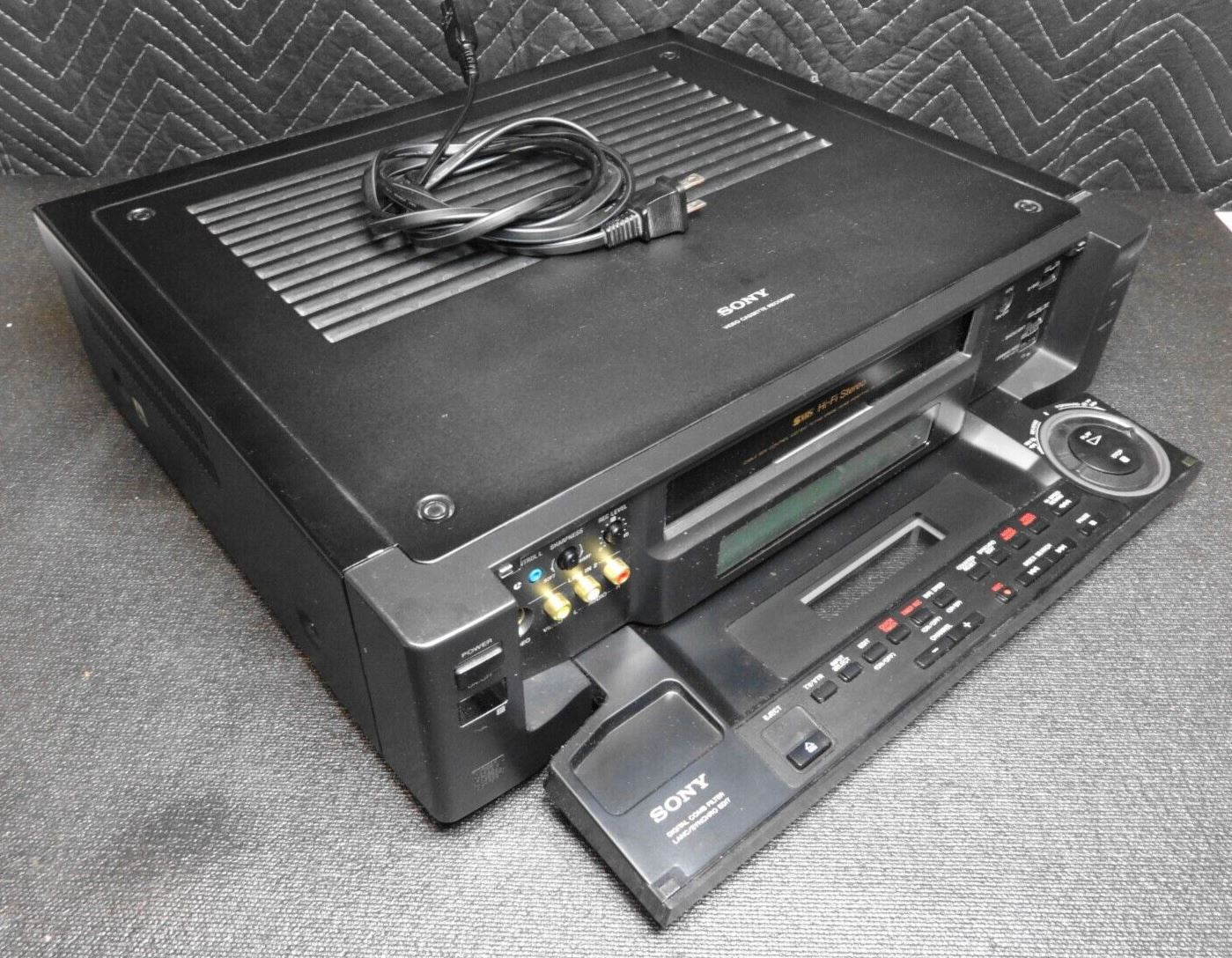 Sony SLV-R1000 Top Model SVHS/VHS VCR - Serviced - Refreshed