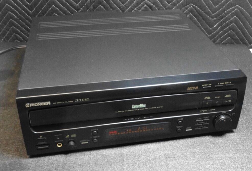 Pioneer CLD-D502 Dual Side Laserdisc Player CD, CDV, LD w/ Remote - SERVICED