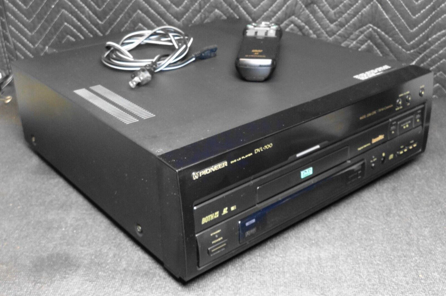 Pioneer DVL-700 DVD Laserdisc Player W/ Remote - Serviced, New Belt Lens Cleaned