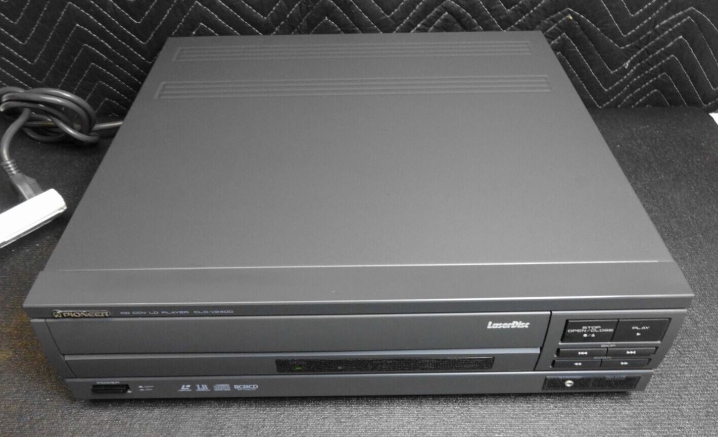 Pioneer CLD-V2400 LD Laserdisc Player - SERVICED