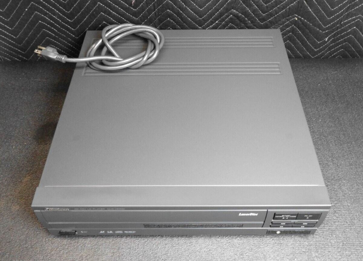 Pioneer CLD-V2400 LD Laserdisc Player - SERVICED