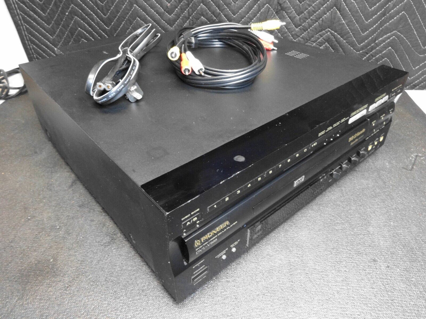 PIONEER DVL-V888 DVD/Video CD/LD Karaoke Player *Serviced* - New Belt