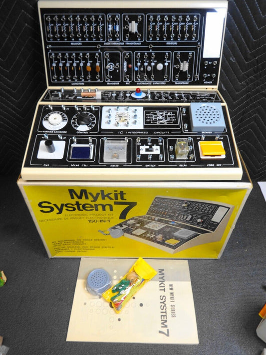 Vintage 1970s Futura Mykit System 7 Electronic Project Kit 150 in 1 - UNUSED