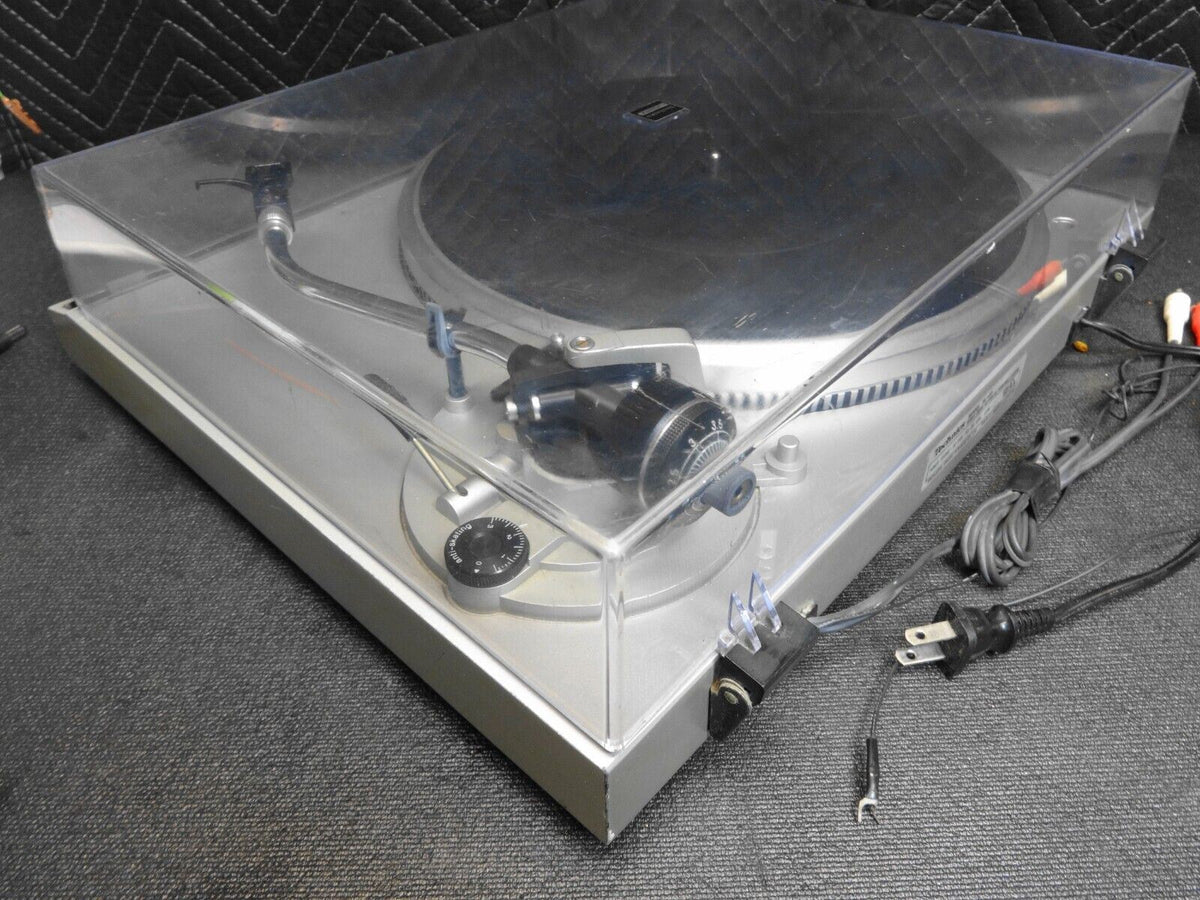 Sl Q2 Technics SL-Q2 Direct Drive Turntable - Professionally Serviced – ineedths