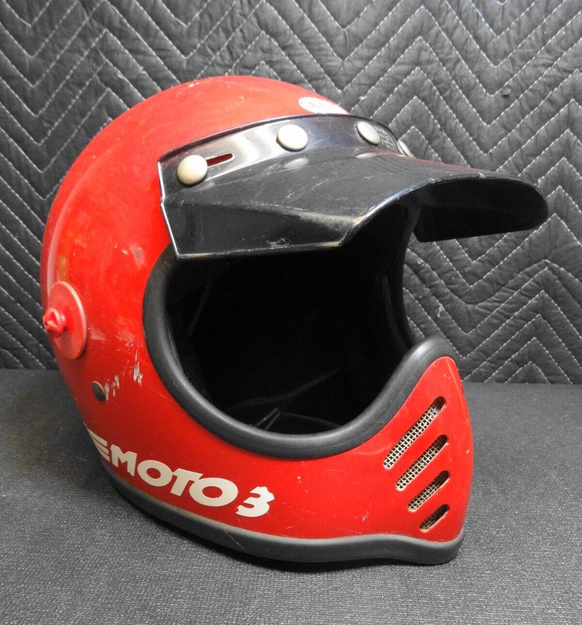 Vintage 1975 Bell Moto Star 3 Helmet in Red w/ Visor - Size 7-1/4