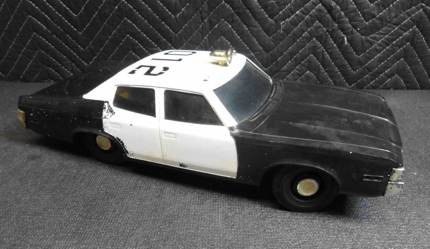 1974- COX, ADAM-12, POLICE CAR -PARTS SHELL AND BASE