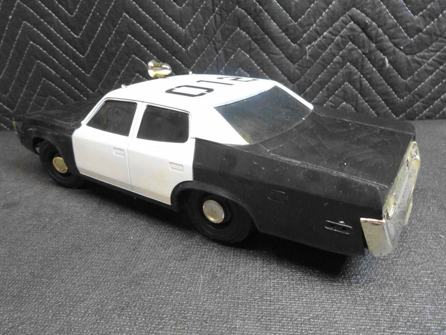 1974- COX, ADAM-12, POLICE CAR -PARTS SHELL AND BASE