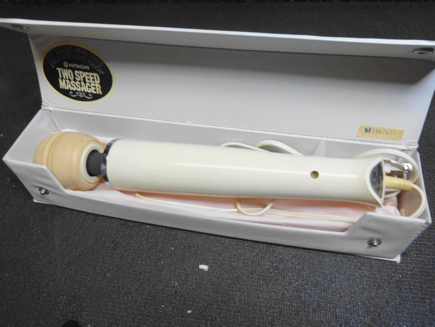 Vintage HITACHI HV-250 Magic Wand Electric Massager in Original Storage Case