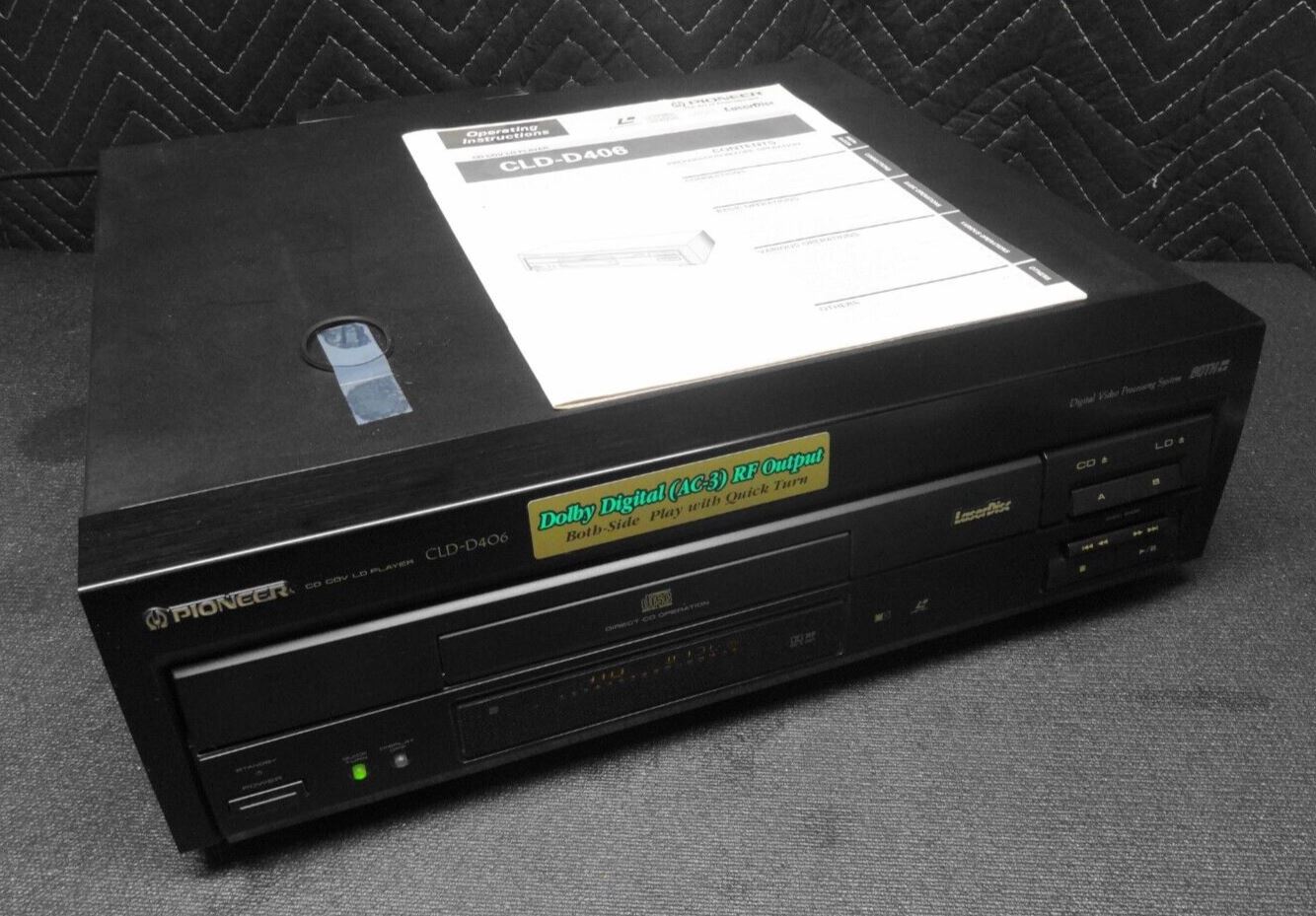 Pioneer CLD-D406 Laser Disc Player w/ Manual, Cables & Remote  *Serviced*