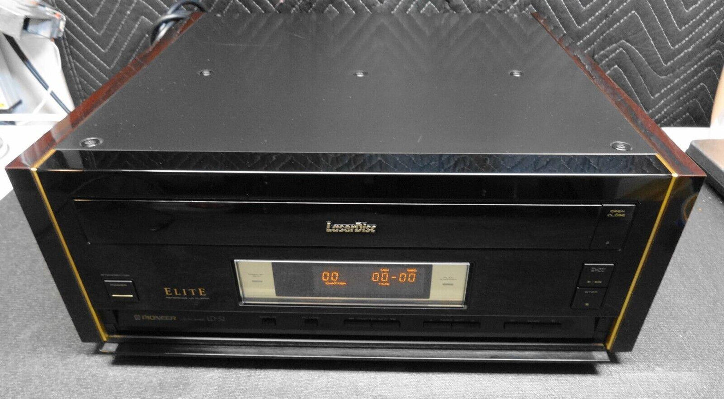 Pioneer Elite LD-S2 Laserdisc Player - New Loading Belt - Serviced