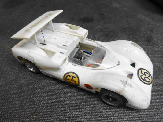 Vintage Chaparral 2E with ISO Fulcrum COX chassis slot car 1/24 - Working